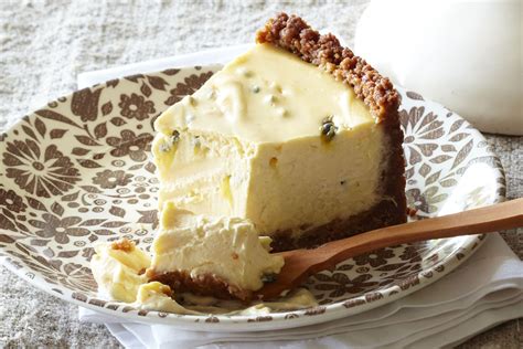 In another bowl, combine the cream cheese, sour cream, sugar and vanilla. plain cheesecake recipe without sour cream