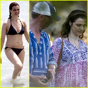 Rachel Weisz Bares Bikini Body Alongside Hubby Daniel Craig Bikini