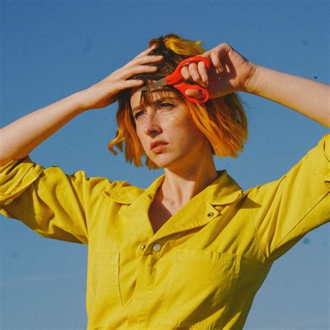 Tessa Violet Tour Dates Concert Tickets And Live Streams