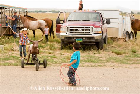 Rocky Boy Rodeo Indian Kids Get Help From Dad At Rocky Boy Reservation