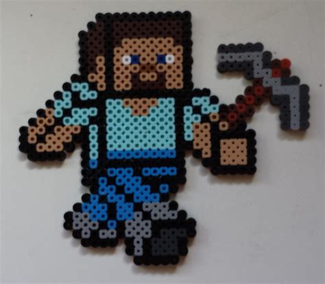 Easy kids crafts for the home and classroom. Week 2, Day 14, Minecraft, Steve, Perler Beads 365 Day ...