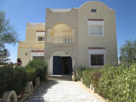 Jolie Maison Vue De Mer Et Lagune à Vendre à Djerba Midoun Tezdaine