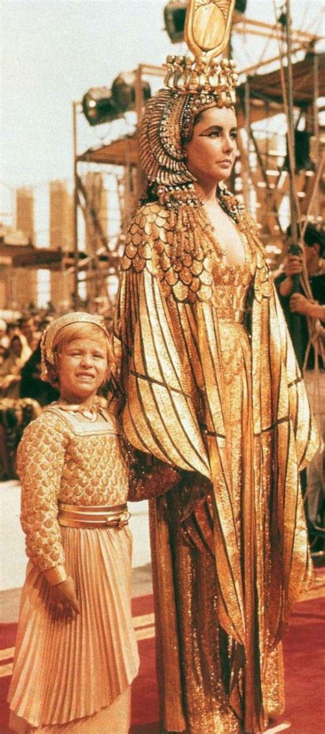 Cleopatra And Her Only Son Caesarion Elizabeth Taylor 1963 She Did Have Two More Sons With