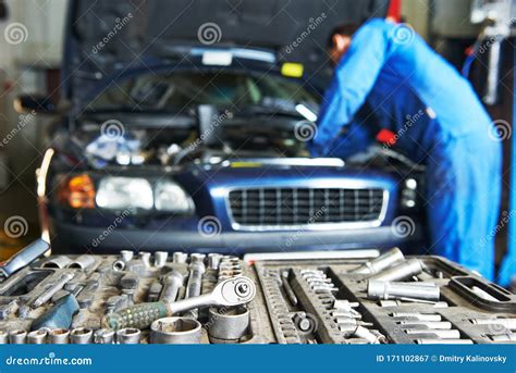 Automobile Service Auto Mechanic Repairman At Work Stock Image Image