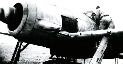 Asisbiz Focke Wulf Fw 190a8 5jg300 Red 2 Norbert Graziadei Germany 1944 03