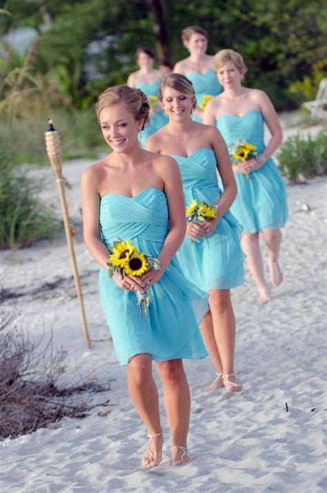 Beach Wedding Bridesmaid Dress Create An Outstanding Wedding Moment Roowedding