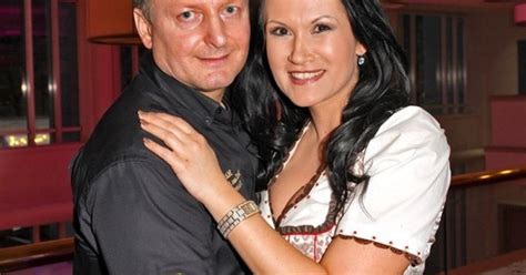 Das ist trдnen lьgen nicht sendestudio nrw — antonia aus tirol. Antonia aus Tirol und Freund Peter