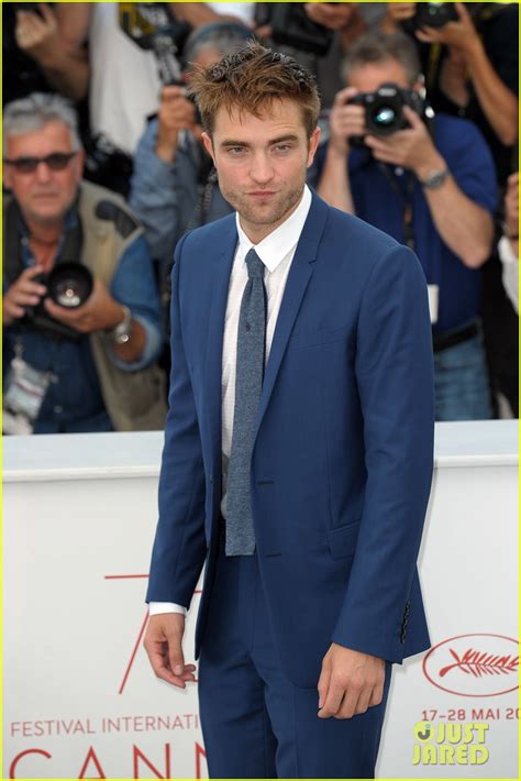 Photo Robert Pattinson Suits Up For Good Time Cannes Photo Call 07 Photo 3905314 Just Jared