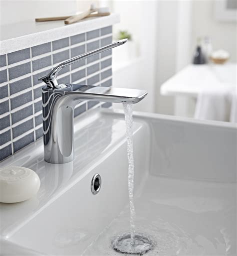 Basin Taps How To Choose The Right Type Bigbathroomshop