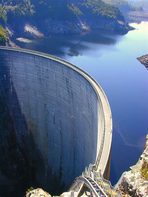 Gordon Dam In Tasmania Australia 198 Metres 650 Ft Long And 140