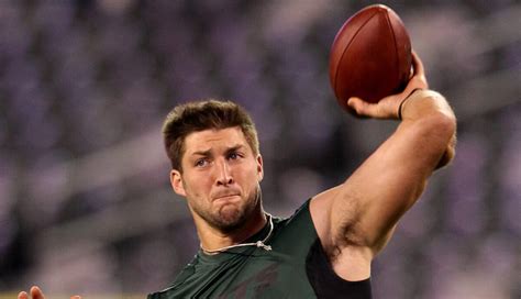 New york jets cut qb tim tebow. Tim Tebow Signing One-Year NFL Contract With Jaguars
