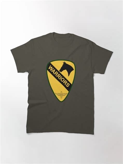 1st Air Cavalry Brigade 1st Cavalry Division Us Army T Shirt By