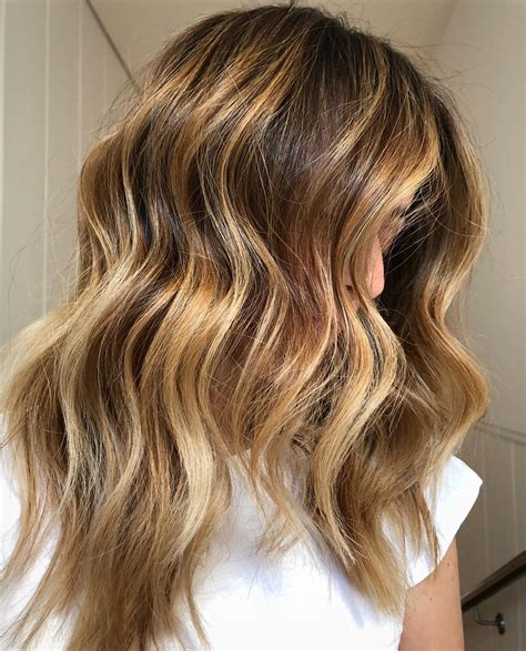 Bronde Hair Blonde Brown And These Are 17 Gorgeous Examples Hairstyles Vip