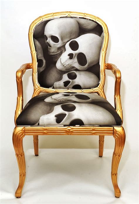 The Skull Chair Skullsandstuff