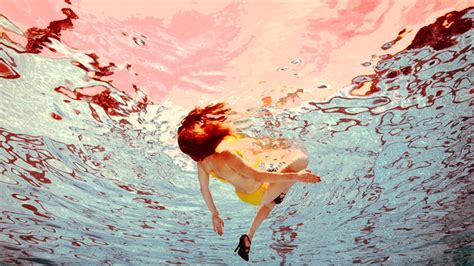 534123 Women Underwater Redhead Wallpaper Mocah Hd Wallpapers