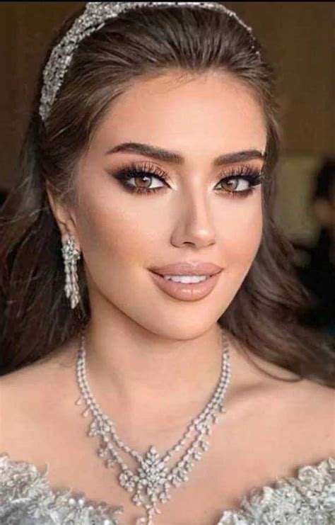 20 Wedding Makeup Looks For Brunettes Brown Eyes Nude Lips