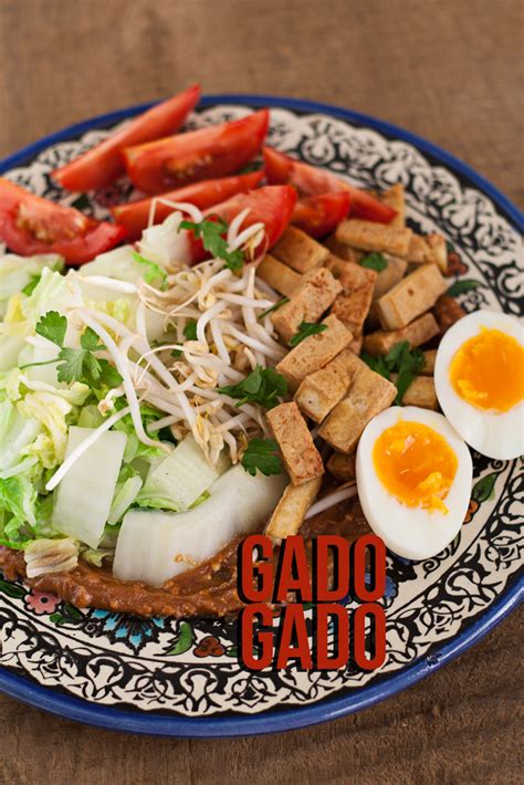 To begin with, i was surprised that rasa malaysia has chosen me to be the guest writer of indonesian cuisine on her blog. Gado gado - The answer is food