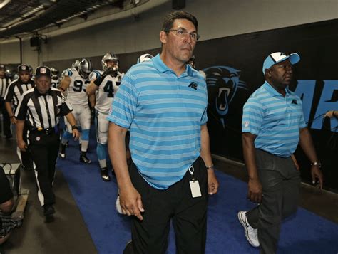 Nfl Coaches Players Mingling More In Locker Rooms
