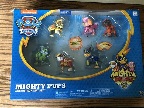 Paw Patrol Mighty Pups 6 Pack T Set Figures W Light Up Badges