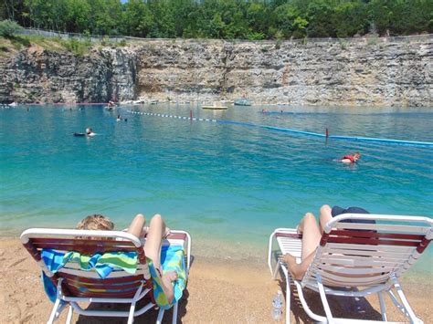 Discover The 9 Best Missouri Swimming Locations