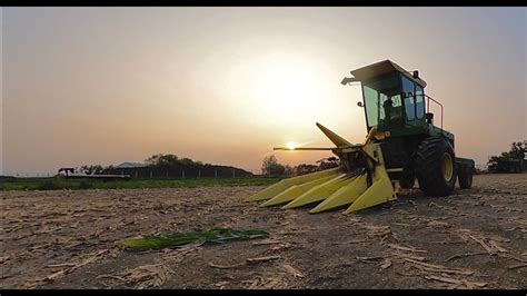 Chopping Silage John Deere 5400 Farmer In The Boot Youtube