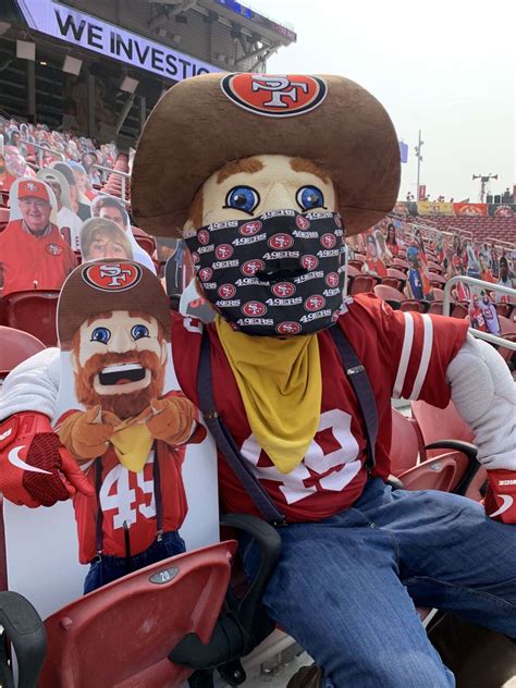 49ers Mascot Sourdough Sam Tells All About Performing At