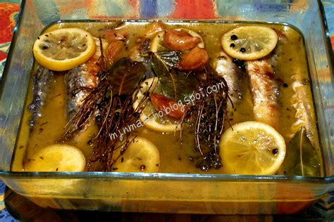 Aprende a preparar sardinas en escabeche con esta rica y fácil receta. La casa de Lalaina: SARDINAS EN ESCABECHE ( OTRA RECETA)
