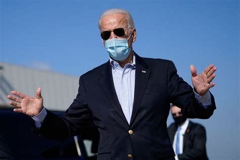 Biden joe sunglasses cream ice eating wears eats icecream today voting thriving flashes cash famous college were most. In Praise Of Joe Biden's Presidential Approach To Sunglasses