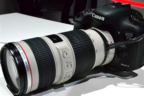 Canon Reveals The Super Fast Eos 7d Mark Ii Dslr