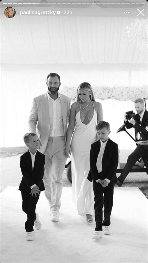 Paulina Gretzky Blew Up Instagram With New Wedding Photos With Dustin