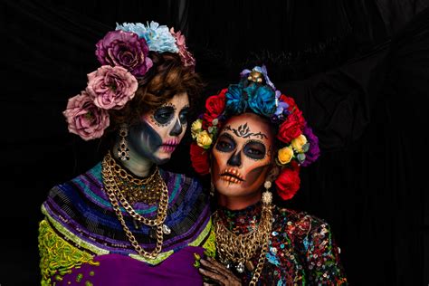 El Día De Muertos En México Celebración Folklore Simbología Y Más