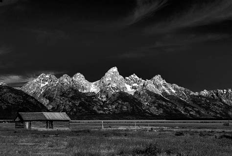 Shooting Black And White Landscapes Photocrowd Photography Blog