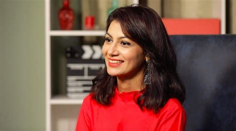 Sriti Jha Says Her Viral Poem On Asexuality Is ‘not About Me’ ‘because It Was Written In First