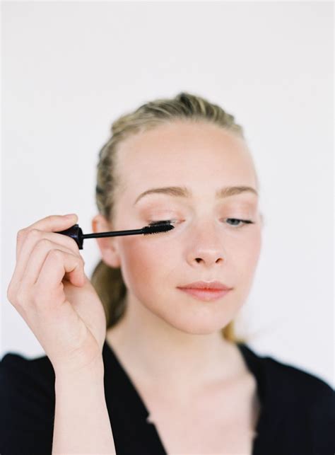30 Things Every Woman Should Do Before Shes 30 Beauty Makeup Game