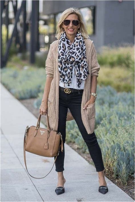 ♥ 55 Amazing Business Casual Women Outfit Ideas 1 In 2020 Leopard