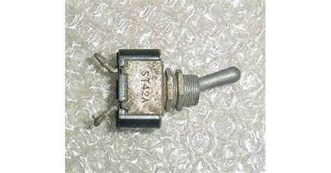 Two Position Aircraft Toggle Switch Pn St42a Or 8803k10 Or 8906k559