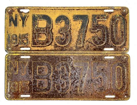 Lot - Pair 1915 New York License Plates