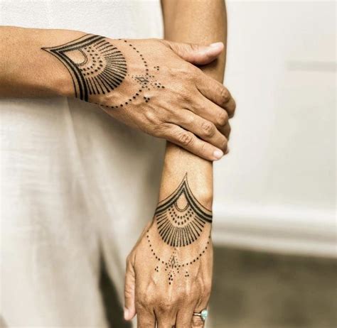 pin by jade sumption on jayda tattoo in 2022 tattoos polynesian tattoo tatting