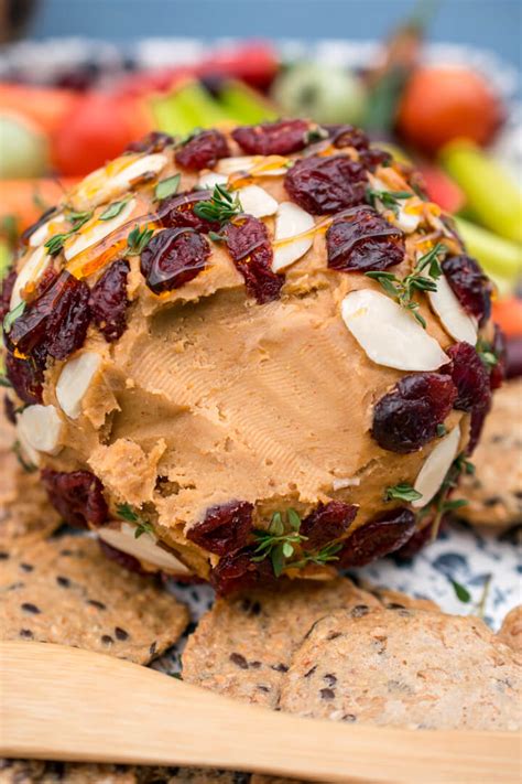 Bruschetta cheeseball & appetizer mix. Bruschetta Cheese Ball Mix / Mini Cheese Ball Pretzel Bites Oh Sweet Basil / Brush oil mixture ...