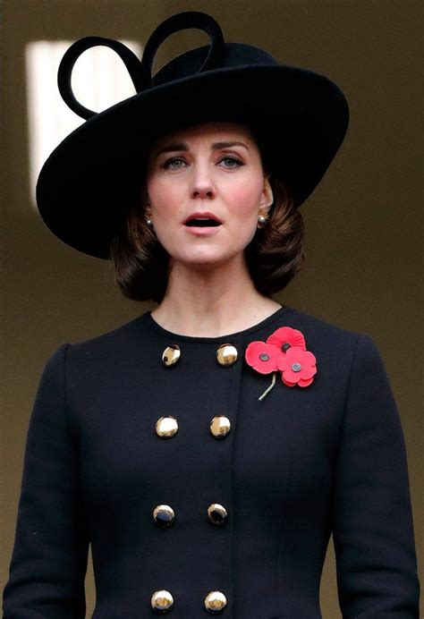 Kate Joins William And Harry In Honoring Fallen Soldiers On Remembrance Day Kate Middleton