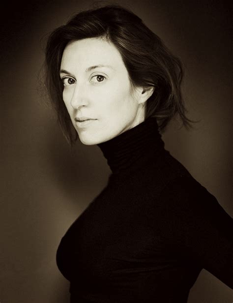 Antonella boralevi è scrittrice, giornalista, autrice e conduttrice di talk show televisivi, opinionista, saggista, titolare di un sito internet, ideatrice di progetti di comunicazione. Ginevra Boralevi | Fondazione delle Arti - Venezia