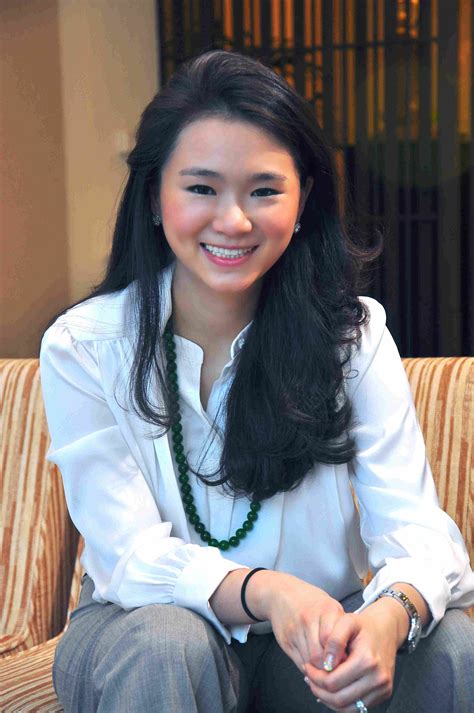 Dianna lee cheng wen was redesignated as group chief executive officer from executive director of country heights holding berhad in 2011, making her, at 25 years old, one of the youngest group ceos in malaysia. COUNTRY HEIGHTS HOLDING BERHAD