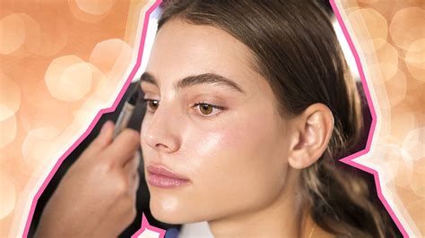 How To Make Your Face Look Dewy Without Makeup
