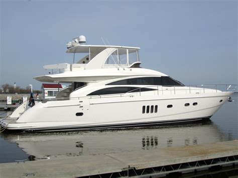 2006 Viking Sport Cruisers 67 Motor Yacht Power Boat For Sale