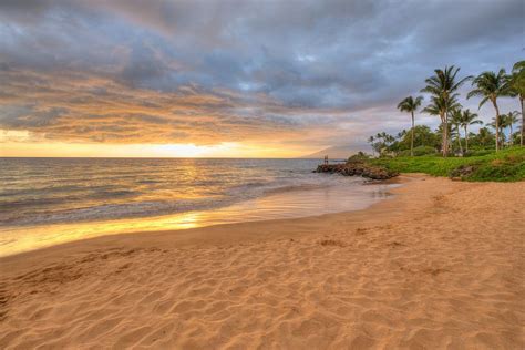 Maui Sunset Explored Sunset Landscape Maui Photos Sunset