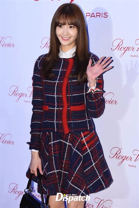 Snsd S Lovely Yoona At Roger Vivier S Event Wonderful Generation