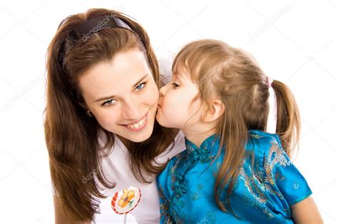 Mom Girls Kissing Telegraph