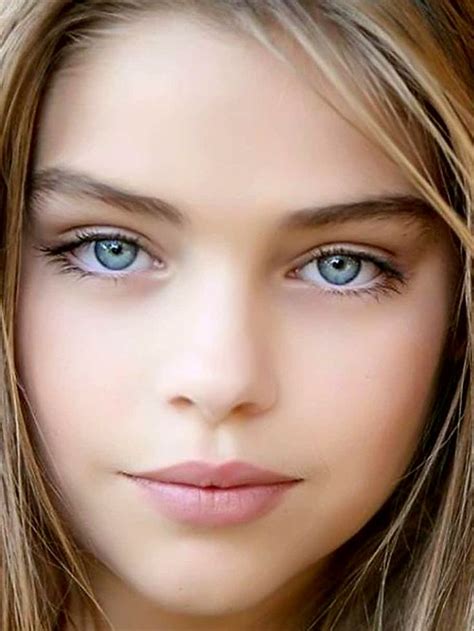 Pin By Wade Barnett On Those Hypnotizing Eyes What Is Your Bidding Master Lol Beautiful