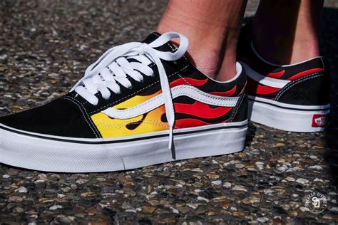 Giày Vans Old Skool Flame Vn0a38g1phn1 Authentic Shoes