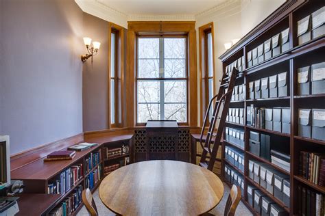 Branford Blackstone Library